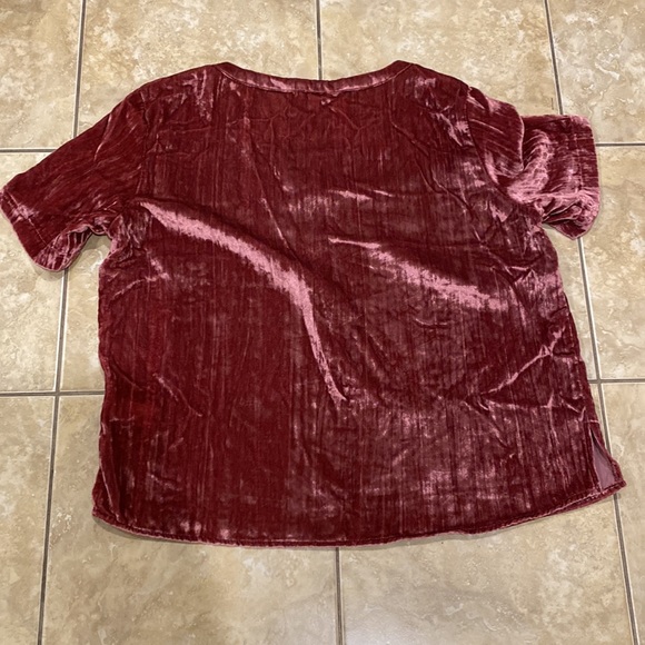 Velvet Top - Picture 6 of 6